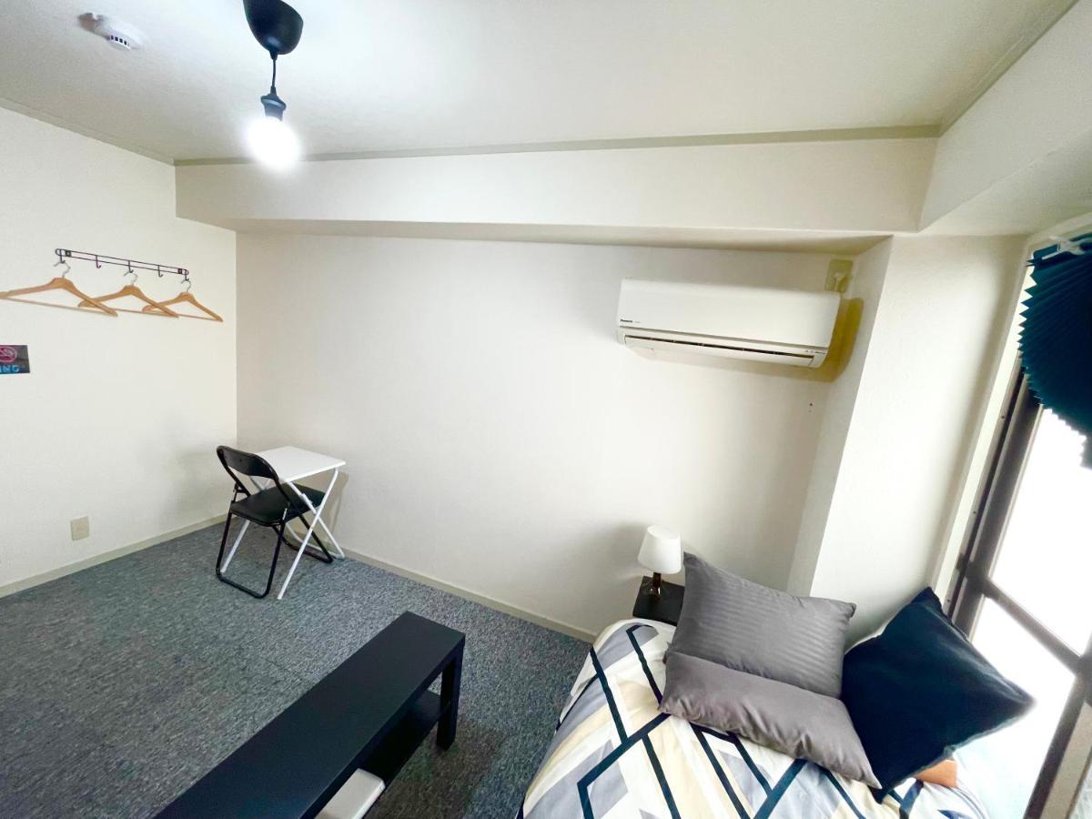 West Wood Guest Room Osaka Exterior photo